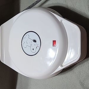 Snoopy pancake/waffle maker